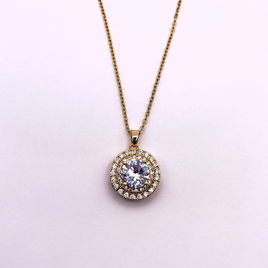 Usio Large Zircon Pendant V