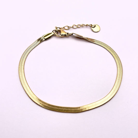 Siro Gold Herringbone Bracelet