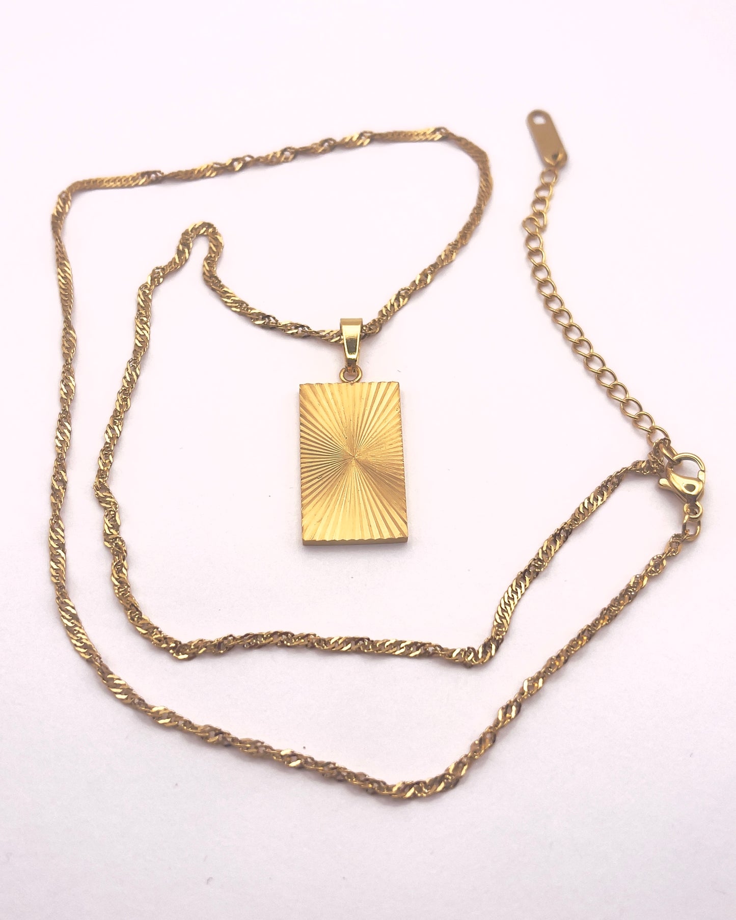 Akti Radiant Gold Necklace